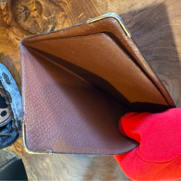 Louis Vuitton vintage monogram, passport holder very rare find - Picture 8 of 11